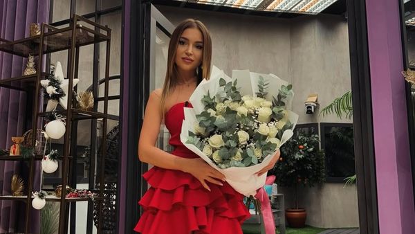 CE A PUTUT să-i scrie un urmăritor Veronicăi &icirc;nainte de MAREA FINALĂ: &bdquo;L-a dat de gol Dorobanțu pe Ahmed. Nu te iubește, nici măcar nu e &icirc;ndrăgostit de tine&rdquo; Reacția concurentei din &bdquo;Casa Iubirii&rdquo; nu a &icirc;nt&acirc;rziat să apară