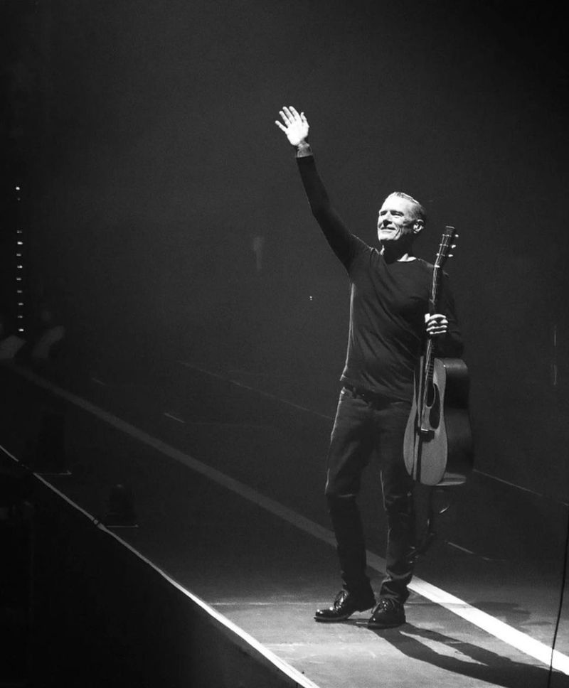 Bryan Adams va concerta în 2026 la Oradea