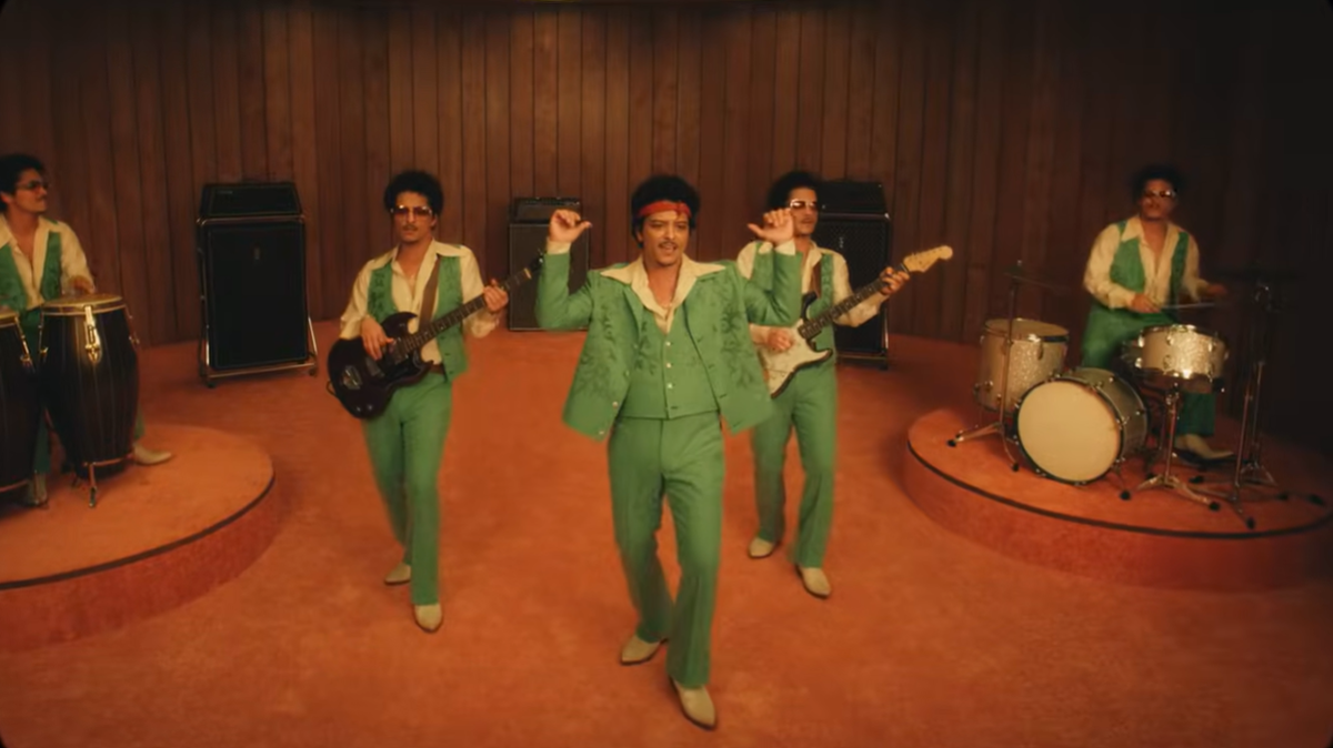 Bruno Mars a lansat piesa "I Just Might"