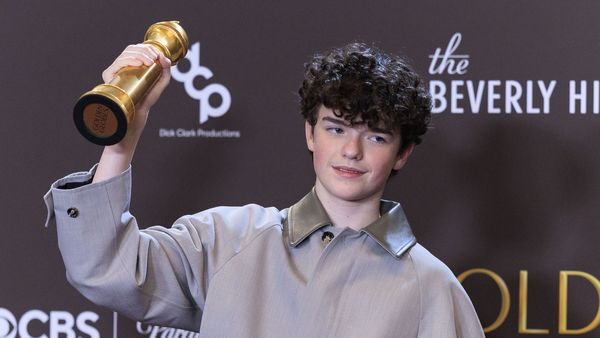 Globurile de Aur  2026:  "One Battle After Another" şi "Hamnet" au c&acirc;ştigat premiile principale. "The Pitt", "The Studio" şi "Adolescence", cele mai bune seriale