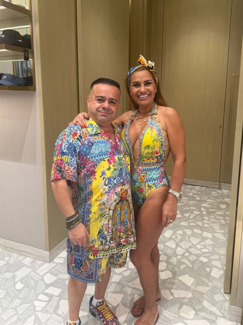 Imaginea postată de Karmen Minune cu părinții ei care a făcut furori pe Internet