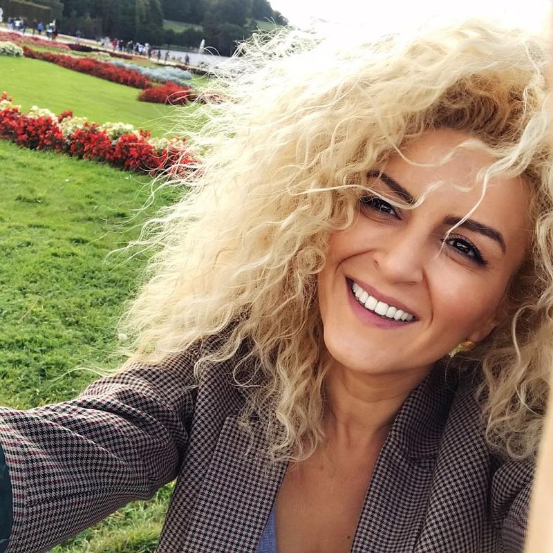 Jurnalistul Nicoleta Dragusin a murit