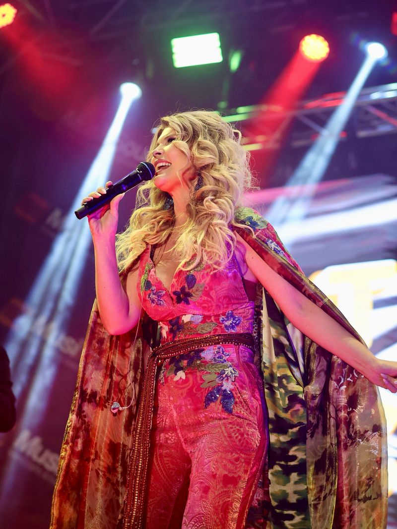 Ce concerte au loc în weekendul 16-18 ianuarie 2026? 