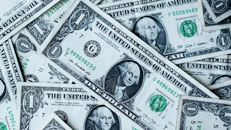 (P) Cum arată viața c&acirc;nd nu mai depinzi de un singur venit