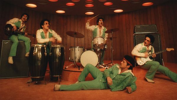 BRUNO MARS - I Just Might