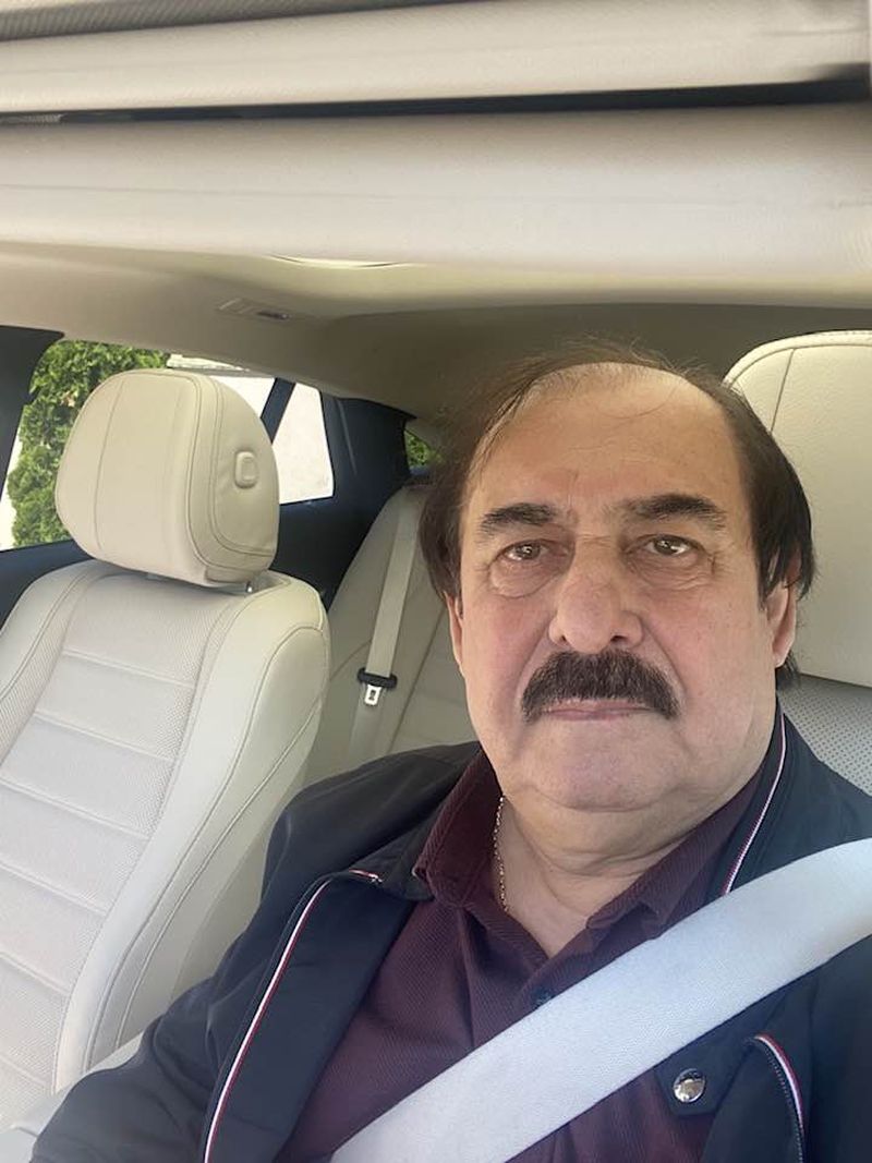 Nicolae Botgros afirmă că nu intenționează să renunțe la mandatul de parlamentar