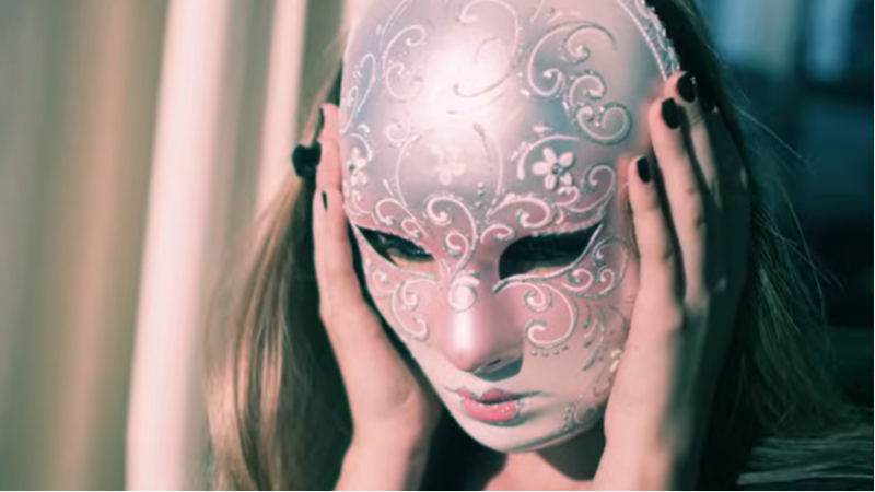 VIDEOCLIO: Manuel Riva & Eneli &ndash; Mhm Mhm