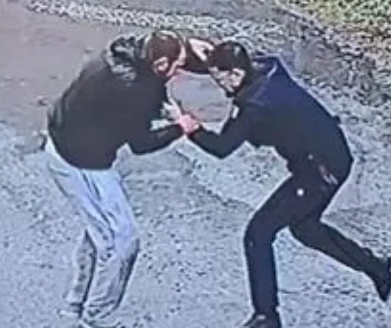 Un român acuzat de dublă crimă în Italia a încercat să evadeze din închisoare cu ajutorul unor cearșafuri înnodate