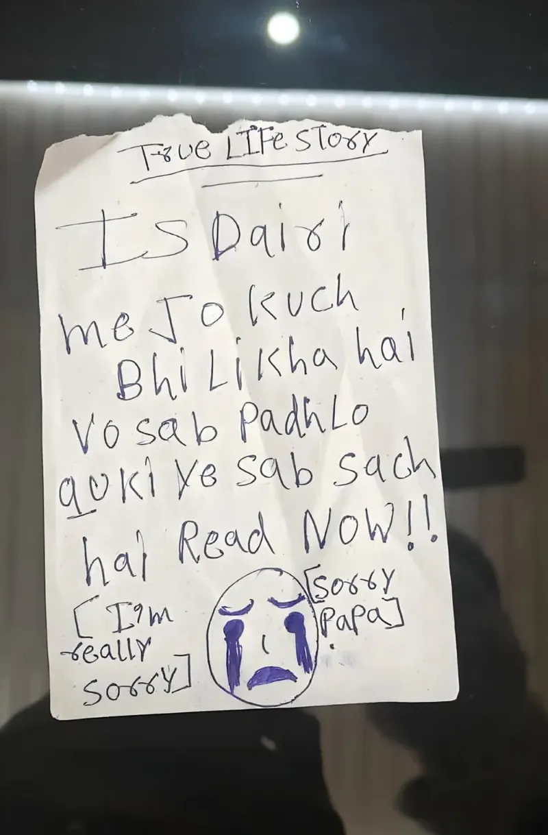 Trei surori au sărit în gol de la etajul nouă după ce părinții le-au luat telefoanele