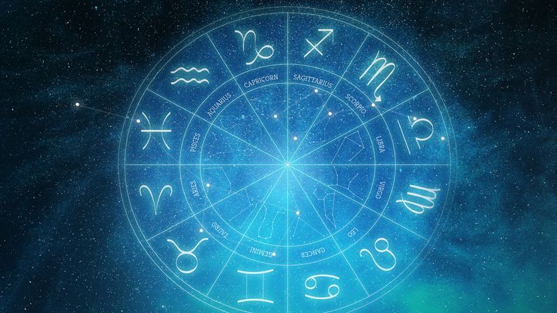 HOROSCOP de weekend, 7-8 februarie 2026. Zodia care se &Icirc;MBOGĂȚEȘTE &icirc;n următoarele zile! Aceasta intră &icirc;ntr-o perioadă norocoasă, iar BANII vin din surse neașteptate. Se pare că eforturile depuse nu răm&acirc;n nerăsplătite