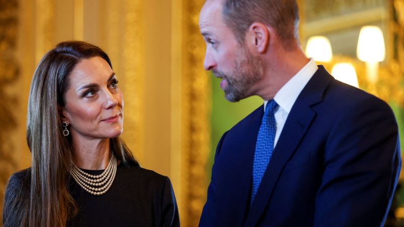 Prima reactie a printului William si a printesei Kate dupa după dezvăluirile despre unchiul lor, Andrew in dosarele Epstein