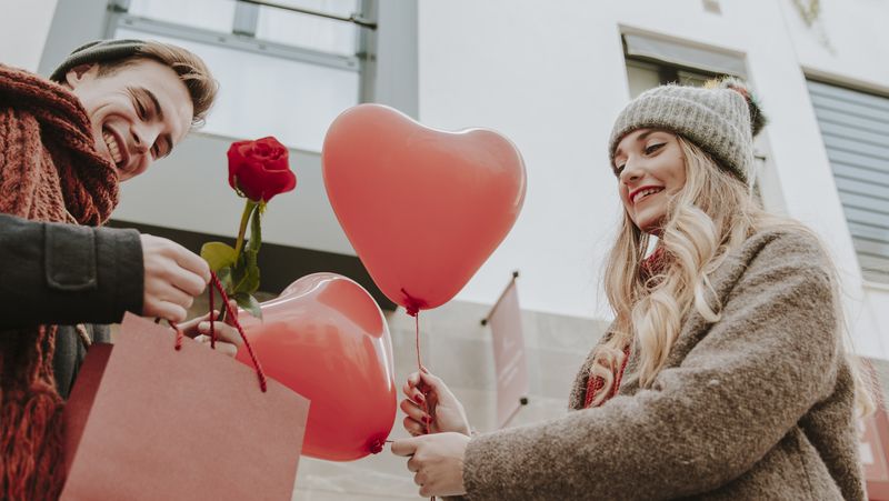 Sâmbăta Morților și Valentine's Day în 2026