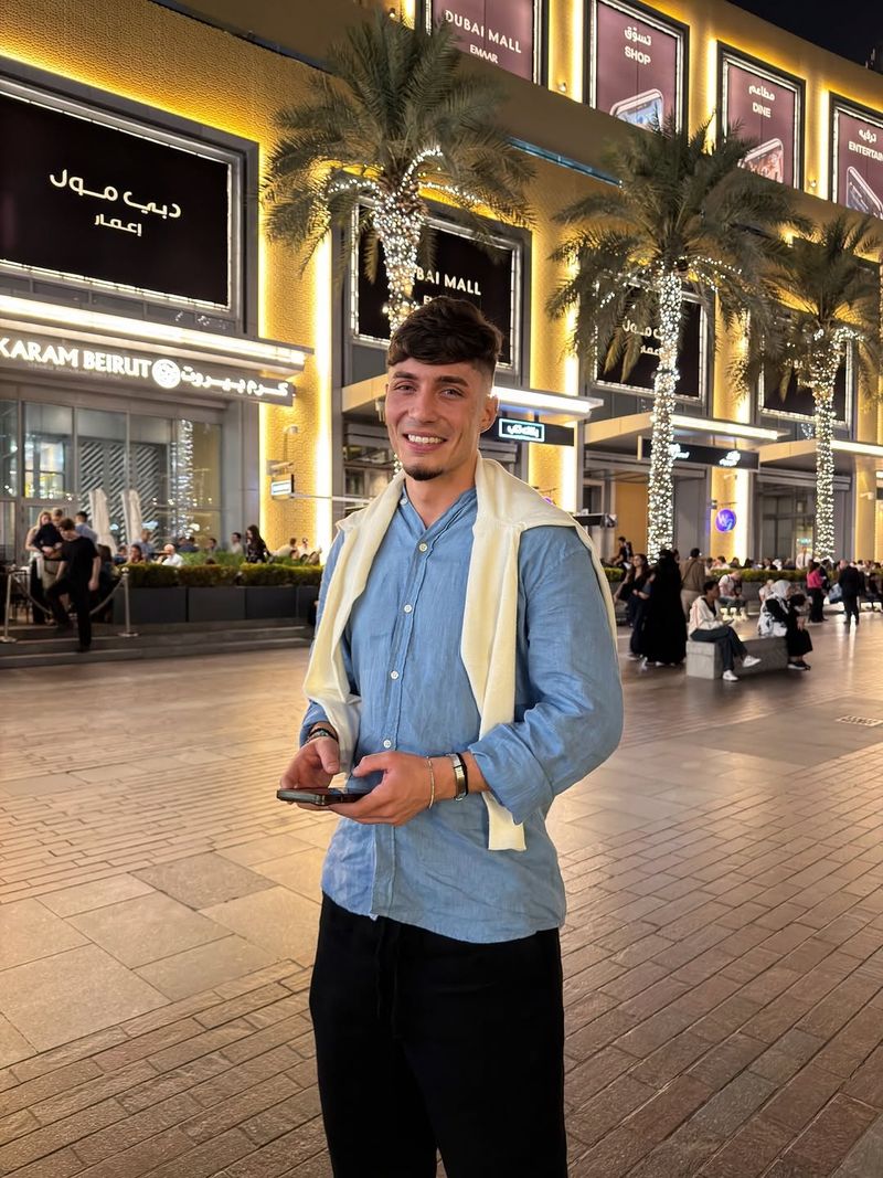 Vacanță cu peripeții pentru Naomi și Dorobanțu