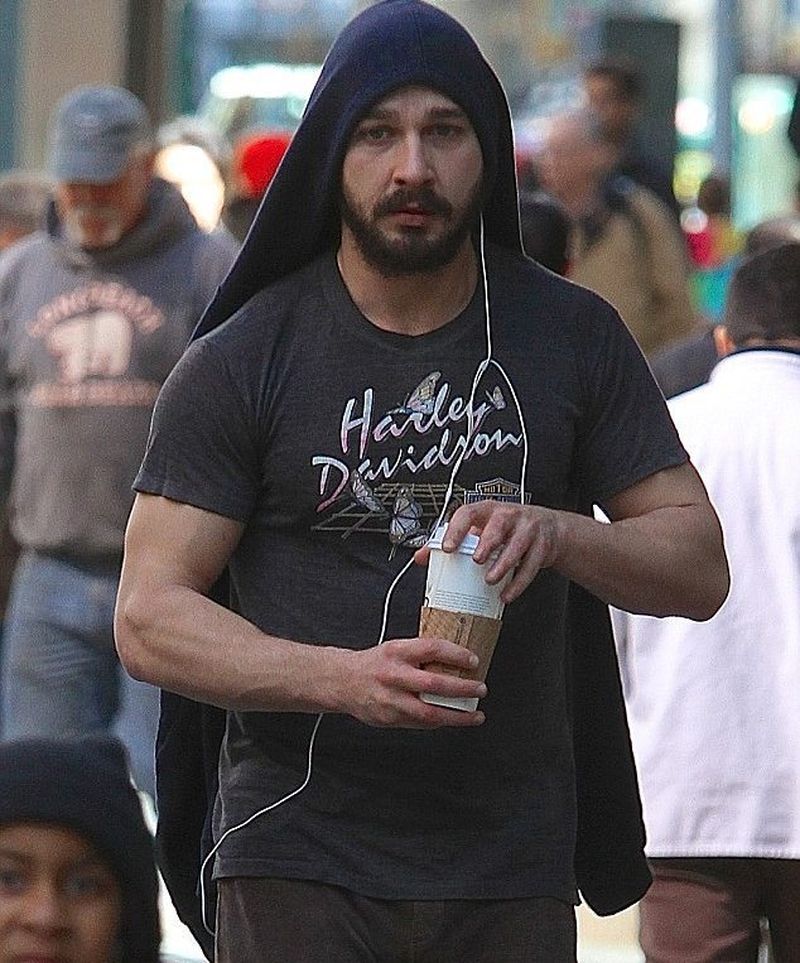 Actorul american Shia LaBeouf a fost arestat. 