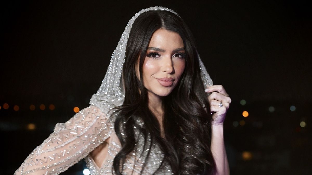 Celia - Ochii str&acirc;nși