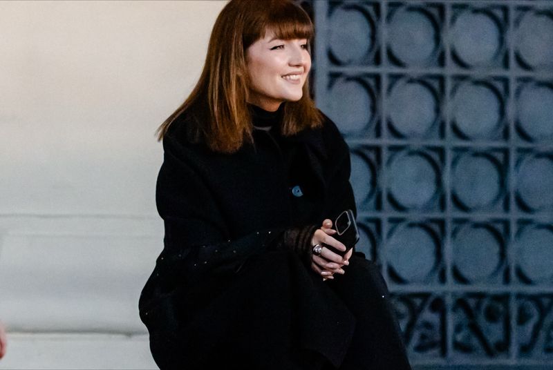 Alexandra Ungureanu a lansat piesa 