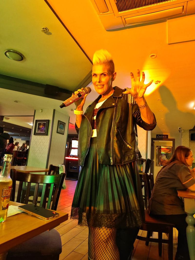 Ce s-a întâmplat cu Scouse Pink? 