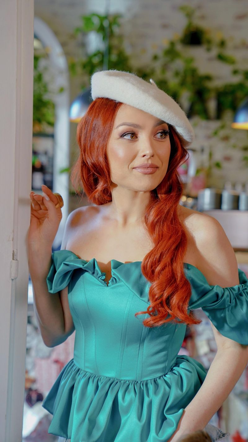 Elena Gheorghe și Adela Popescu lansează Îți mulțumesc pentru că ești