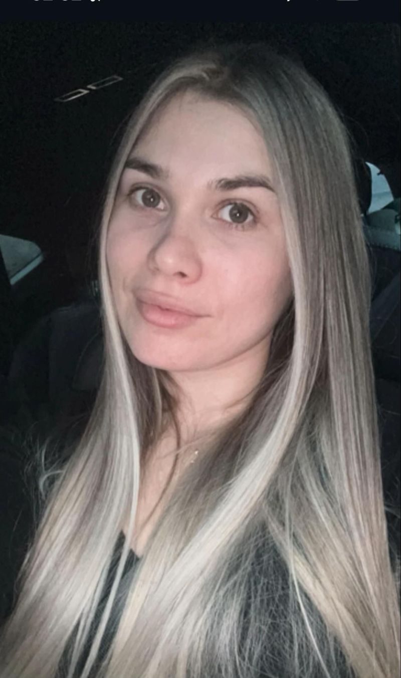 Ce spun părinții despre tiktokerița Alina Mădalina 