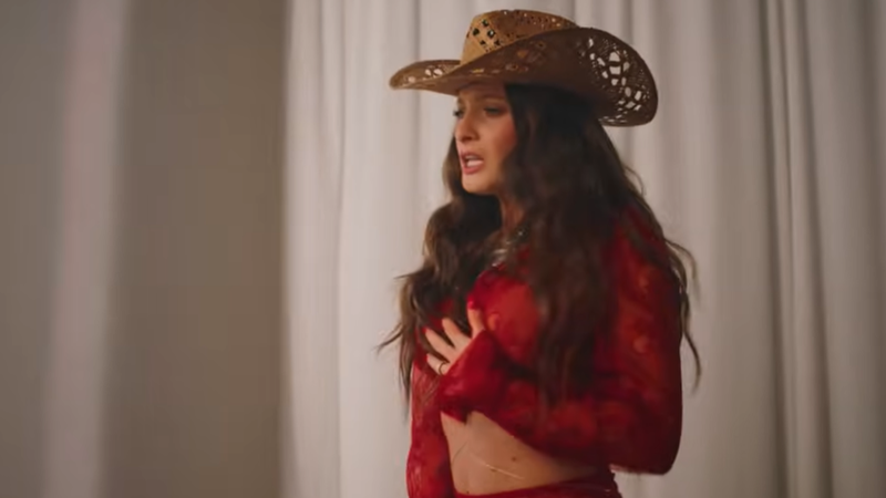 Raluka aduce vibe-uri FRESH &icirc;n muzică cu piesa "Queen in Puerto Rico". ASCULT-O ACUM: "Sunt super recunoscătoare că am reușit să lansez versiunea mea a acestei piese"