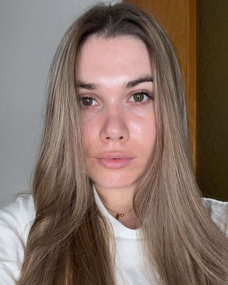 Alina Mădălina a intrat LIVE pe Tik Tok la ora 5 dimineața.