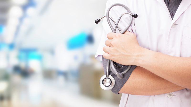 Epidemie de meningită &icirc;n campusurile studentesti! Cel puțin două persoane și-au pierdut viața, inclusiv un student. Alte 11 persoane sunt internate &icirc;n stare gravă