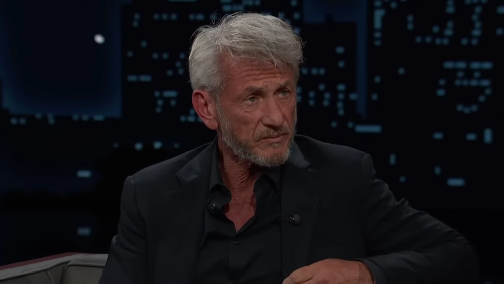 Motivul pentru care Sean Penn a lipsit de la Gala Premiilor Oscar, deși a fost printre c&acirc;știgătorii serii. Unde a ales celebrul actor să meargă &icirc;n loc să-și revendice trofeul?