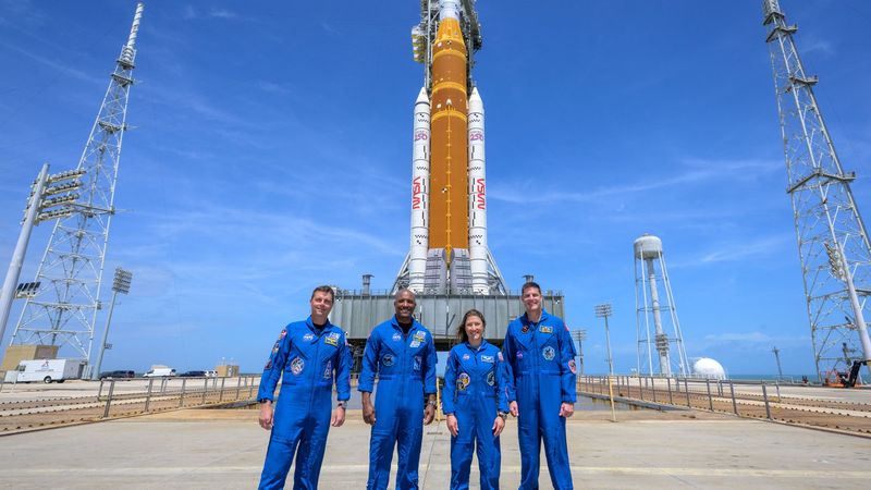 Cine sunt cei patru &bdquo;super-eroi&rdquo; care pleacă spre Lună după o pauză de 50 de ani? O femeie, un astronaut de culoare și un canadian, gata de marea aventură