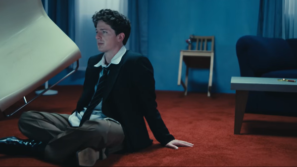 Charlie Puth și Coco Jones surprind cu o PIESĂ FRESH. Ascult-o &icirc;nainte să devină VIRALĂ! "Sideways" face deja valuri printre fani