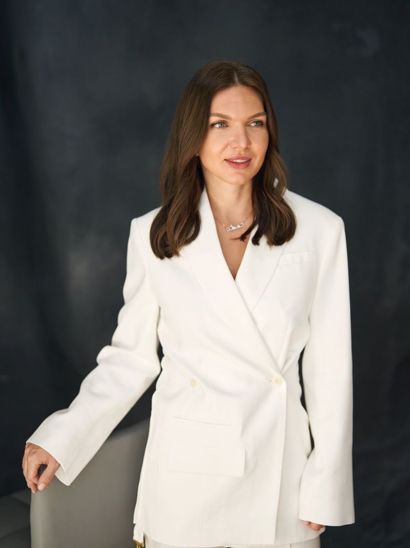 Simona Halep, îndurerată de moartea lui Mircea Lucescu