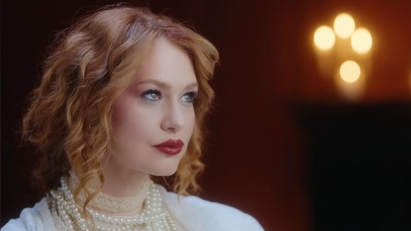 Feli a lansat o PIESĂ NOUĂ de pe albumul "Jurnal".  "Karma" impresionează fanii artistei din prima ascultare