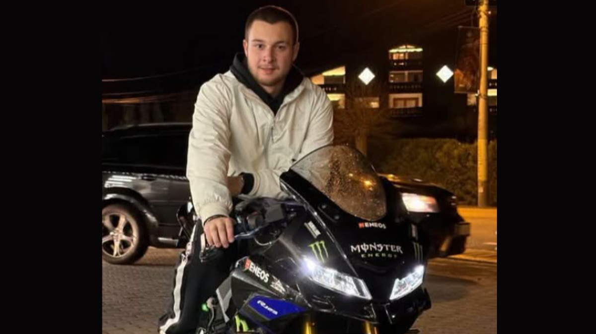 Cine era, de fapt, motociclistul de 17 ani ucis