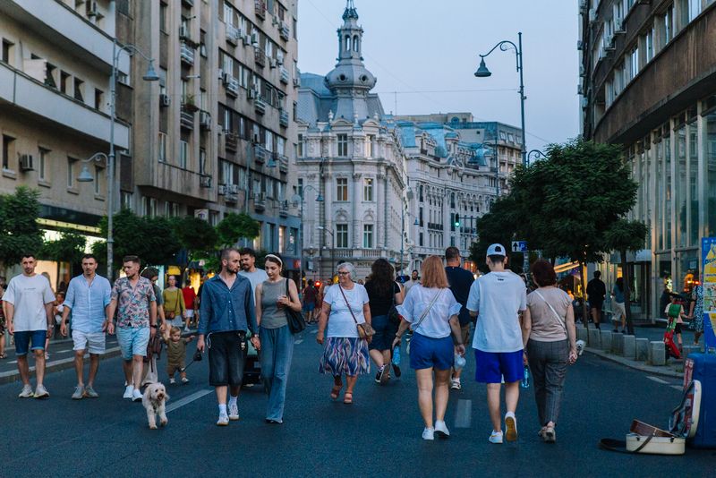 Ce evenimente au loc în weekend? 