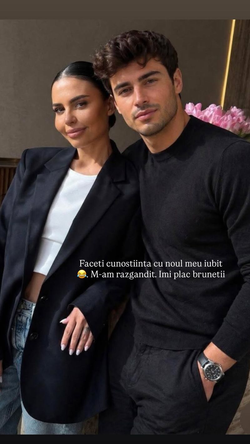 Cum s-a afișat Andreea Popescu în mediul online? 