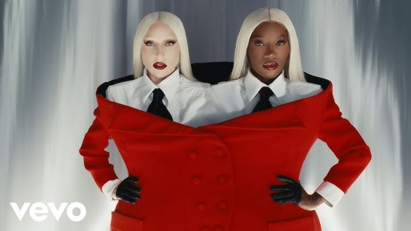 Internetul intră instant &Icirc;N MOOD DE HIT! Lady Gaga și Doechii au lansat "Runway", piesă extrasă de pe coloana sonoră a filmului "The Devil Wears Prada 2"