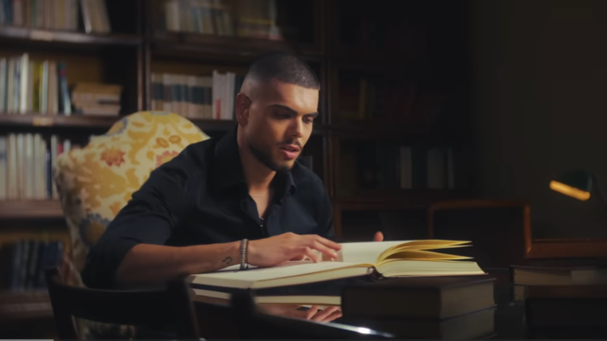 Andrei Bănuță și Ester Peony au lansat piesa "Undeva".