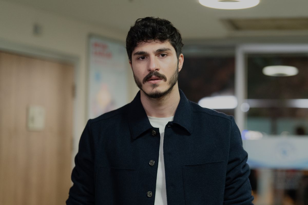 Yusuf, din serialul &bdquo;Ai nimănui&rdquo;, un tip care ştie ce vrea:  &bdquo;Un z&acirc;mbet cald și sincer ajunge &icirc;ntotdeauna la mine&rdquo;