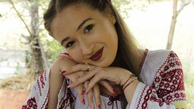Ce au dezvăluit apropiații despre Andreea Micu, adolescenta de 17 ani? NU și-au imaginat un astfel de final: "Este dureros". Aceste momente NU SE VOR ȘTERGE NICIODATĂ din memoria lor: "A fost mai puternică şi a smuls-o dintre..."