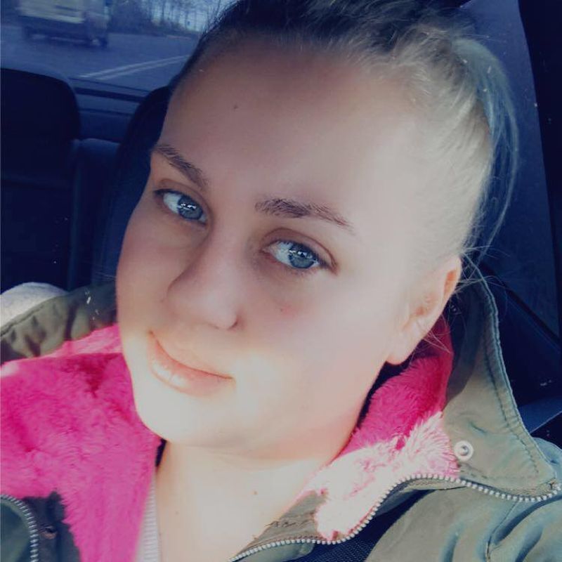 Ionela Narcisa, mama a două fetițe, a ales să își pună capăt zilelor