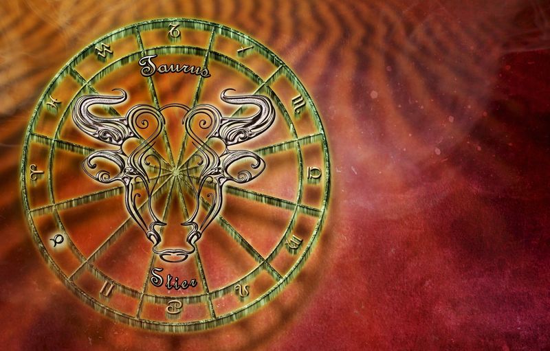 Descoperă horoscopul pentru joi, 4 iunie 2026