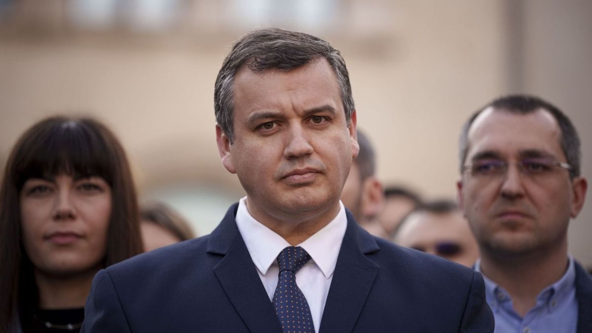 Cine este Eugen Tomac? 