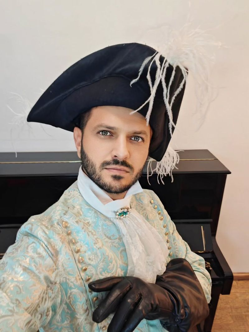 Cine este Bogdan Mihai? 