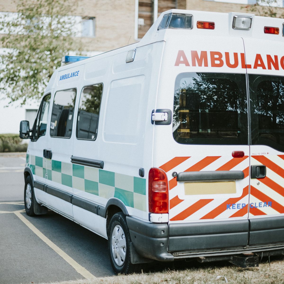 DETALII CUTREMURĂTOARE ies la iveală după ce un copil de 2 ani a fost găsit mort &icirc;n casă. Frații și mama băiețelului, care ar fi &icirc;n depresie, se mai aflau &icirc;n locuință