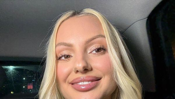 CE AU DESCOPERIT medicii la Alexandra Stan și ce DIAGNOSTIC a primit &icirc;n al treilea trimestru de sarcină: "Apare foarte rar &icirc;n sarcină. Din păcate, singura modalitate de a naște copilul &icirc;n..."