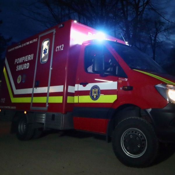 NOI DETALII despre adolescenții de 13 și 17 ani luați de apele r&acirc;ului Ialomița. Autoritățile &icirc;i caută &icirc;n continuare