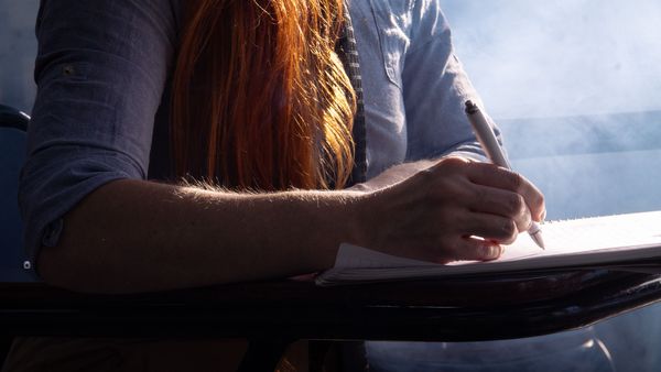 BACALAUREAT 2026: La Liceul Teoretic Benjamin Franklin din Capitală, aerul condiționat are pauză de 15 minute
