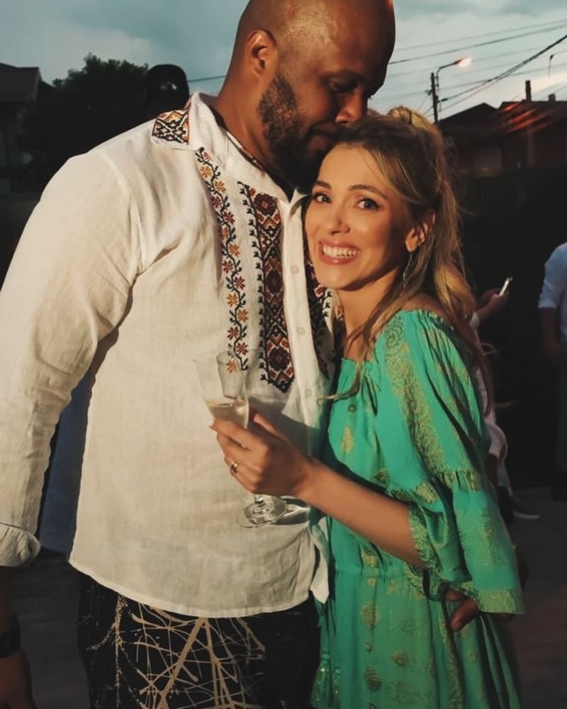 Ce a făcut Cabral după ce a fost filmat în compania unei tinere misterioase 