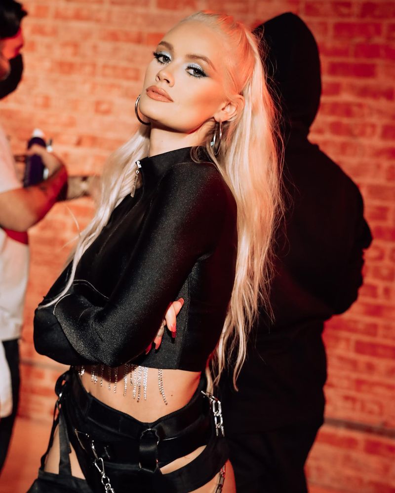 Lauren Bennett s-a stins din viață 