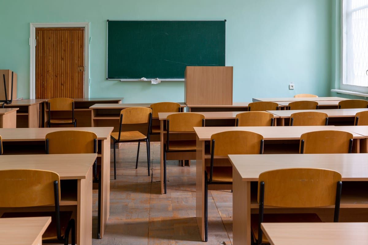 (P) Povestea nevăzută din spatele unui copil care renunță la școală