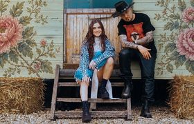 F.CHARM & THEO ROSE - Doamne Fereste